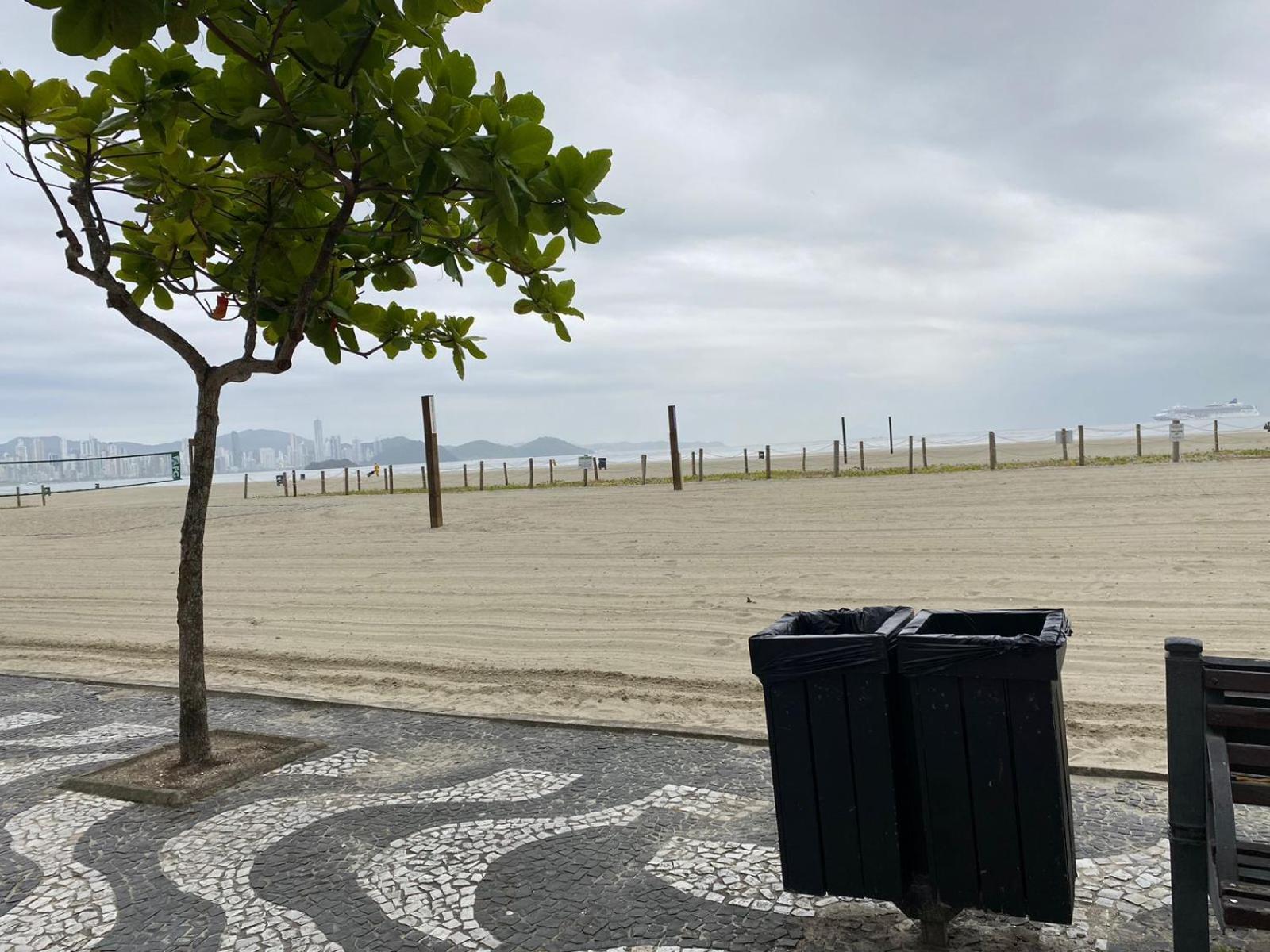 Excelente Ap Pe Na Areia Vista Mar Appartement Balneário Camboriú Buitenkant foto